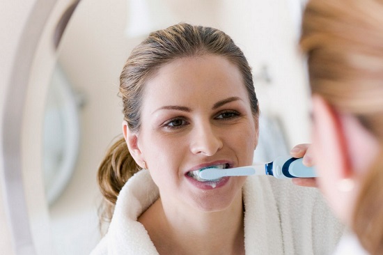 Cách bảo vệ men răng sau khi tẩy trắng