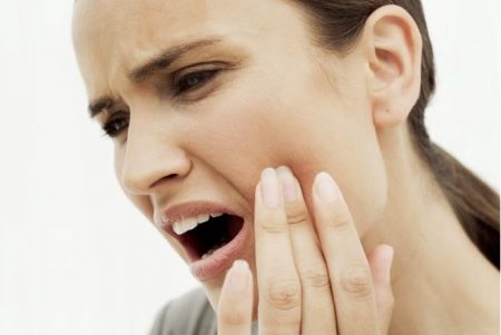 bị viêm chân răng có nguy hiểm không?