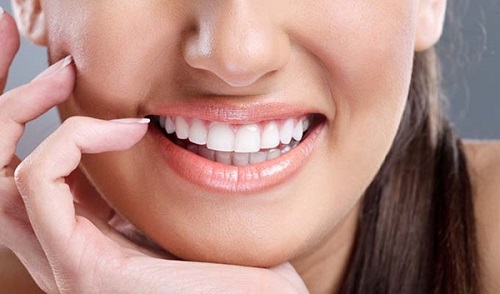 Tẩy trắng răng xong có được đánh răng không? Tham khảo từ nha khoa 1